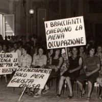 Salone Comunale, Manifestazione dei braccianti, 1971 (Archivio Minisci)